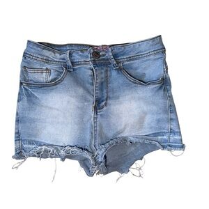 Raw Women Light Blue Denim Frayed Hem Shorts Sz 27 Pre-Loved